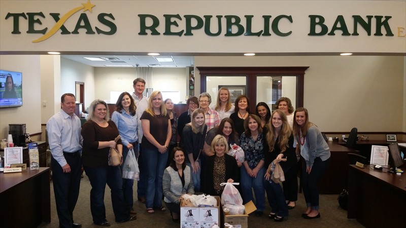 cannedfooddrivepicture